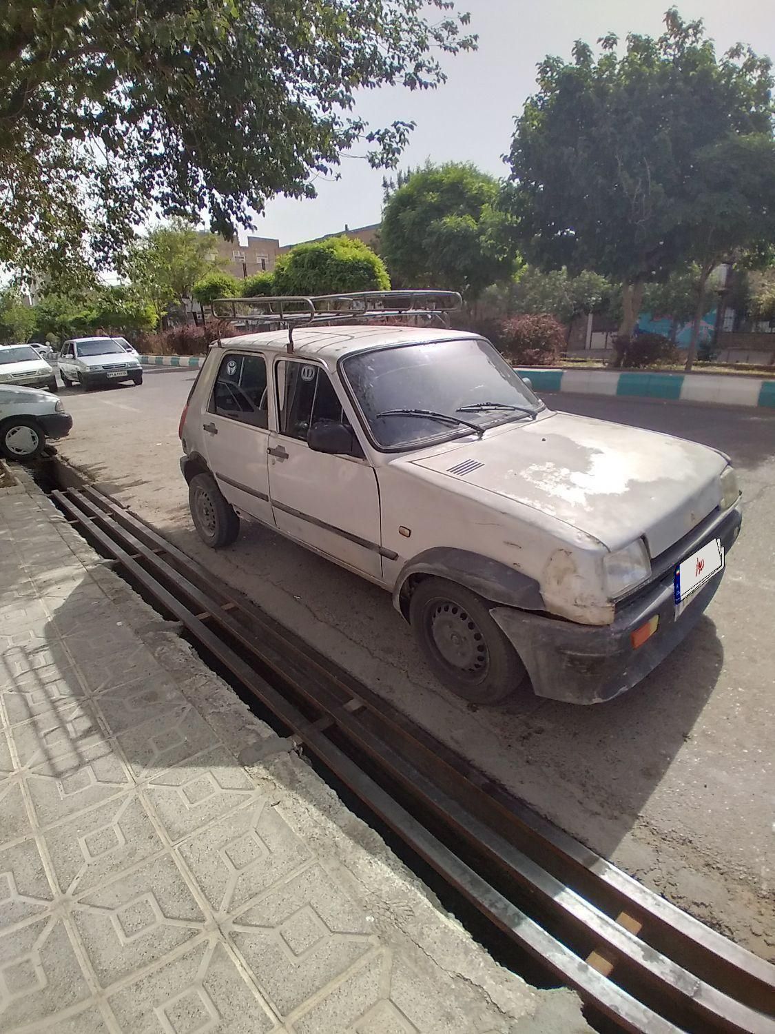 خودرو رنو، پی کی آگهی ann_18724095