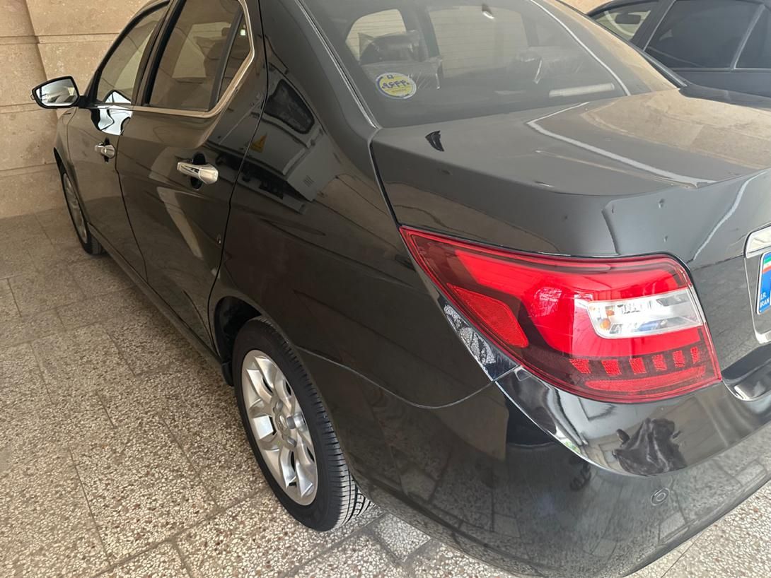 دنا پلاس توربو 6 دنده - 1401