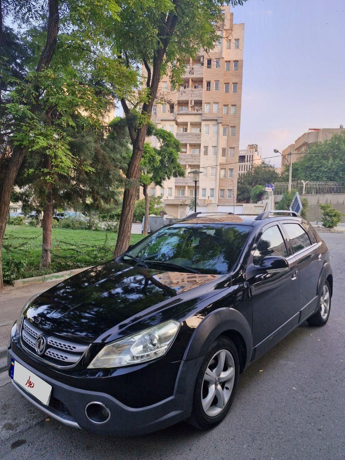 خودرو دانگ فنگ، H30 کراس آگهی ann_18725373