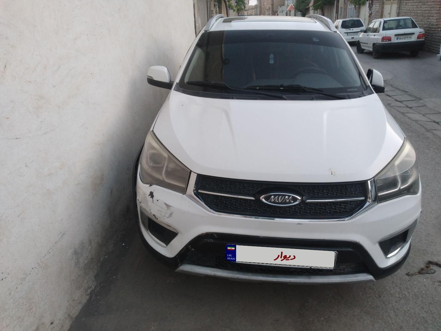 خودرو ام وی ام، X22 آگهی ann_18726396