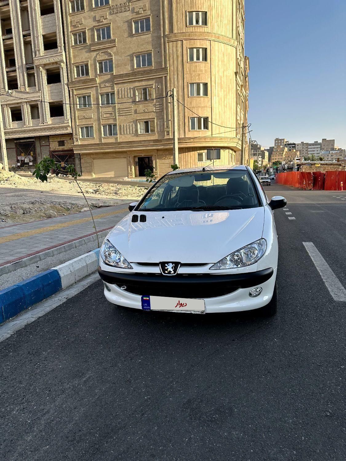 خودرو پژو، ۲۰۶ صندوق دار آگهی ann_18726540