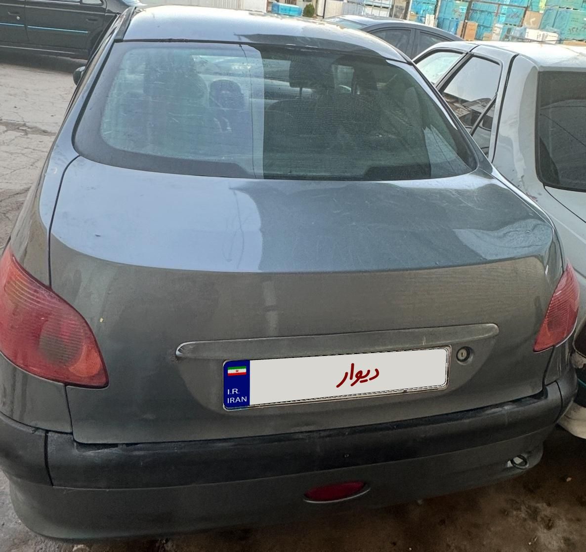 پژو ۲۰۶ صندوق دار v8 - 1390