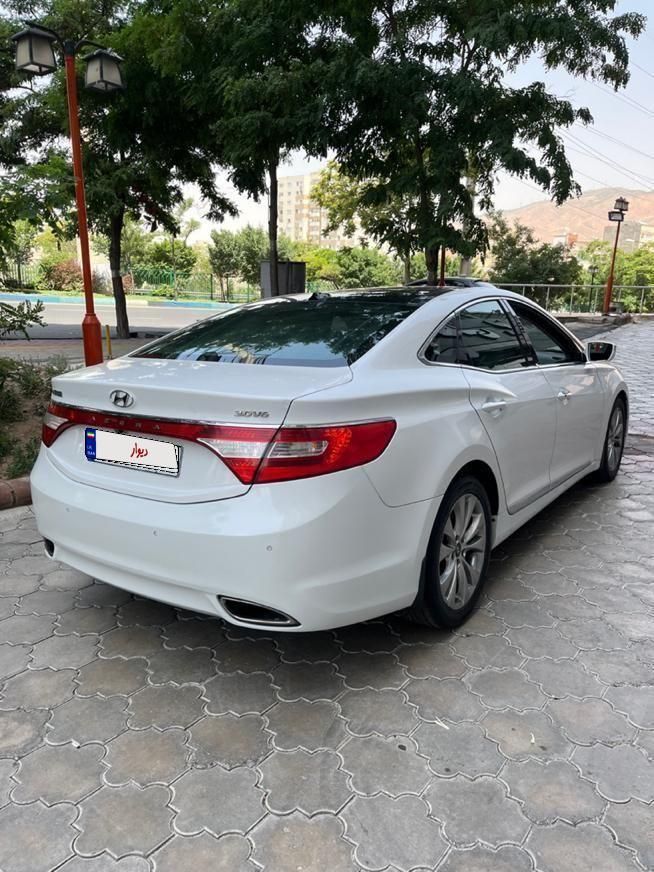 هیوندای آزرا (گرنجور) 3000cc - 2012