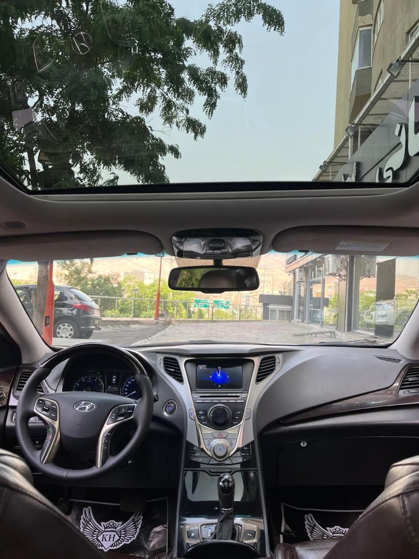 هیوندای آزرا (گرنجور) 3000cc - 2012