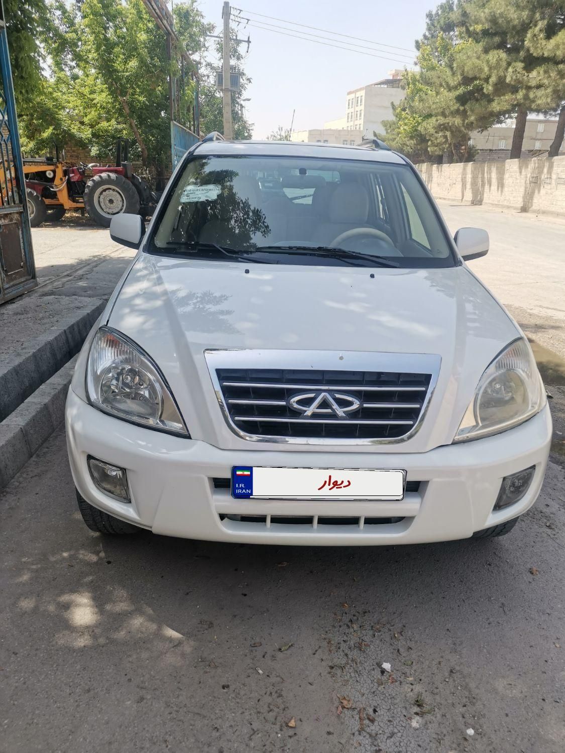خودرو ام وی ام، X33 آگهی ann_18726874