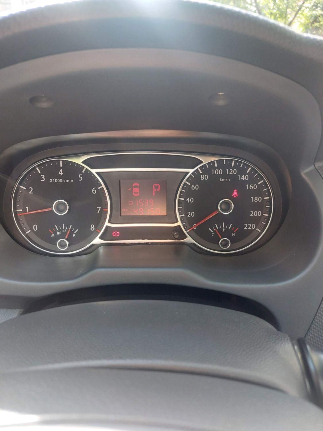 جک J4 اتوماتیک ساده - 1399