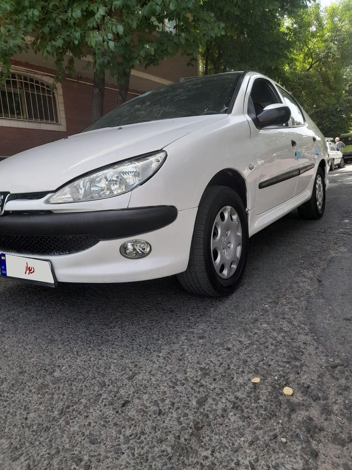 پژو ۲۰۶ صندوق دار v20 - 1388