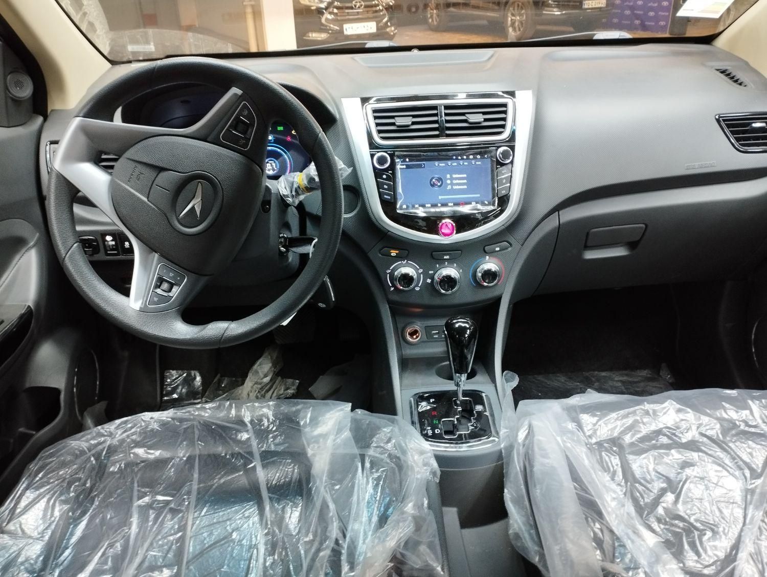 جک J4 اتوماتیک ساده - 1403