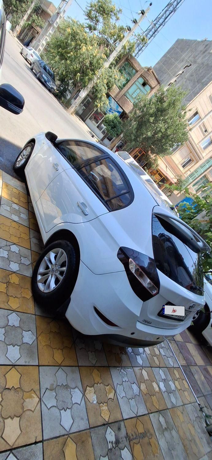 برلیانس H320 دنده‌ای 1500 - 1395