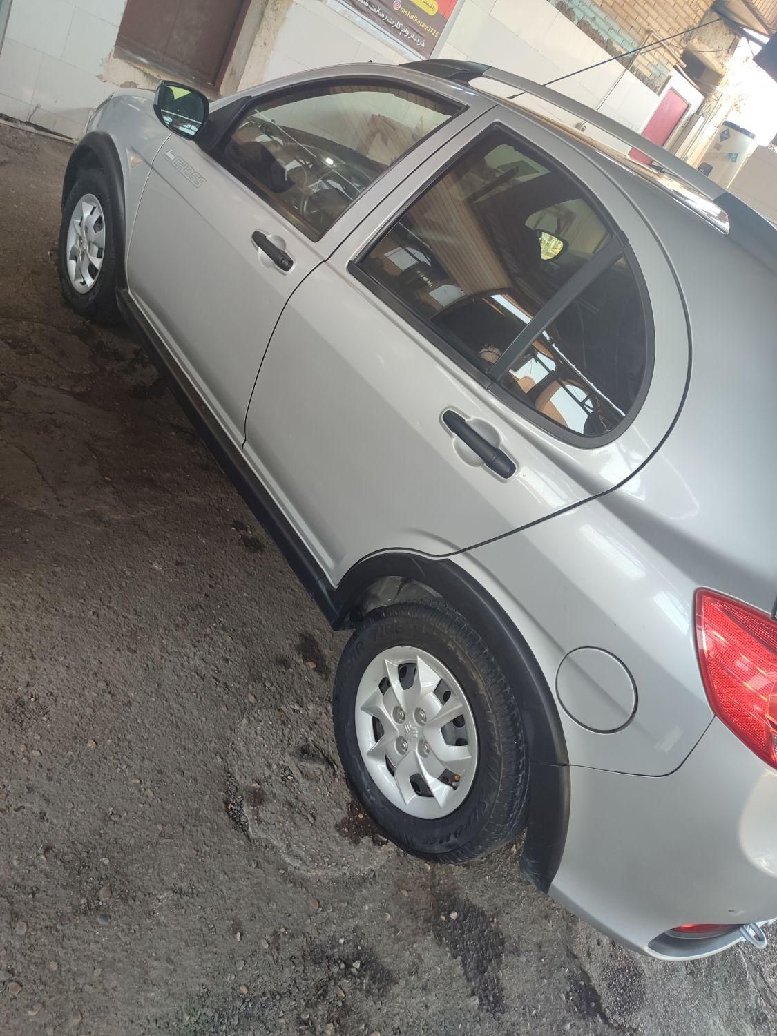 خودرو کوییک، معمولی آگهی ann_18727625