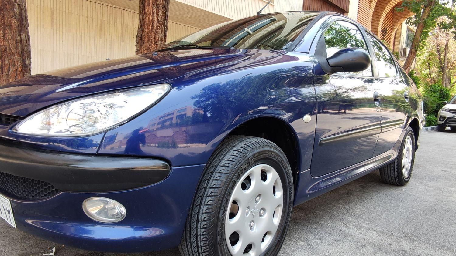 پژو ۲۰۶ صندوق دار v8 - 1391