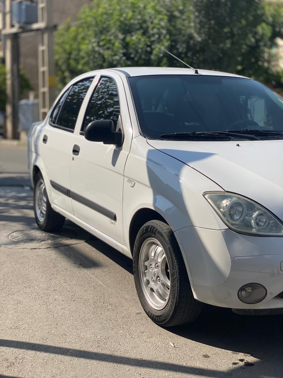 تیبا صندوق دار SX - 1393