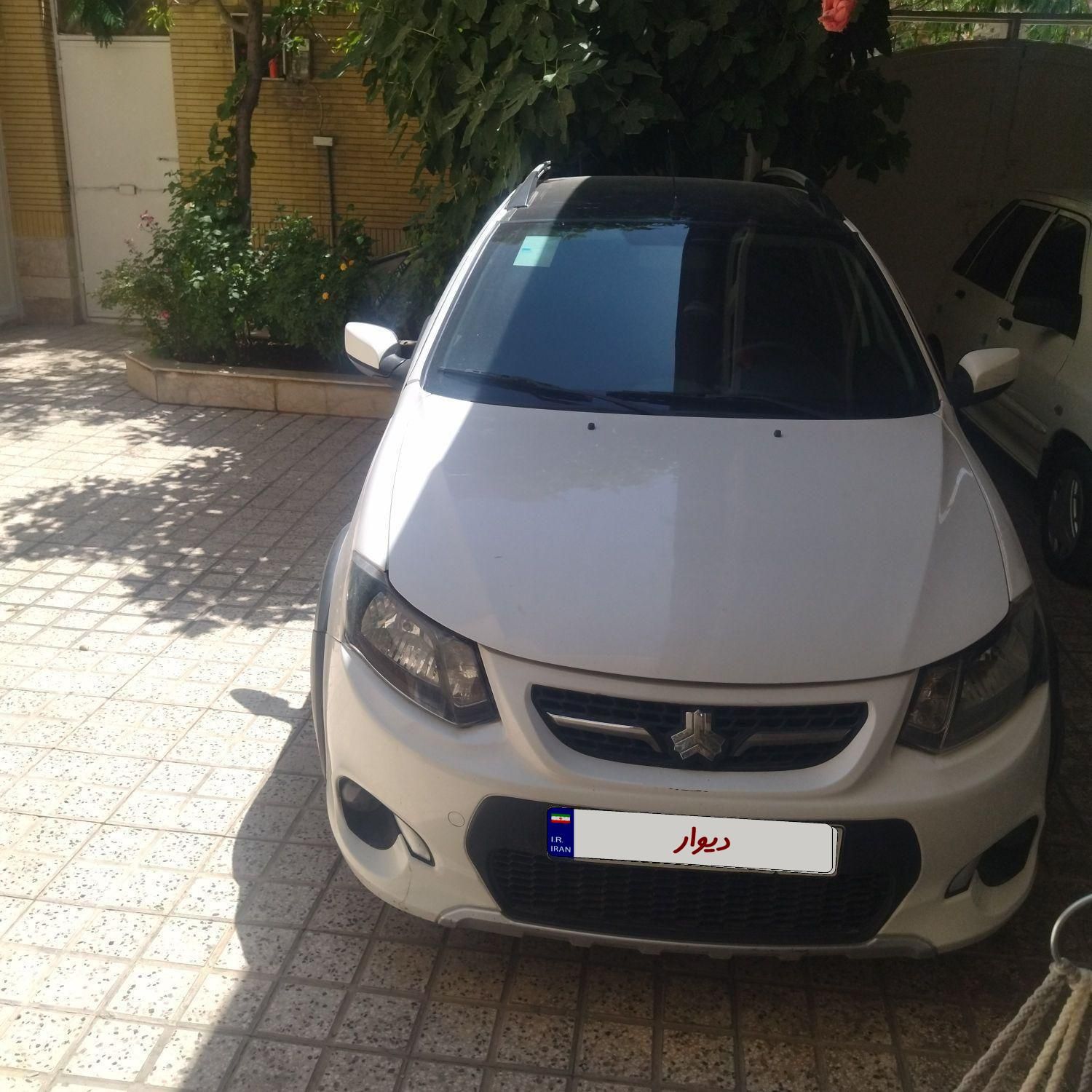 خودرو کوییک، R آگهی ann_18728673