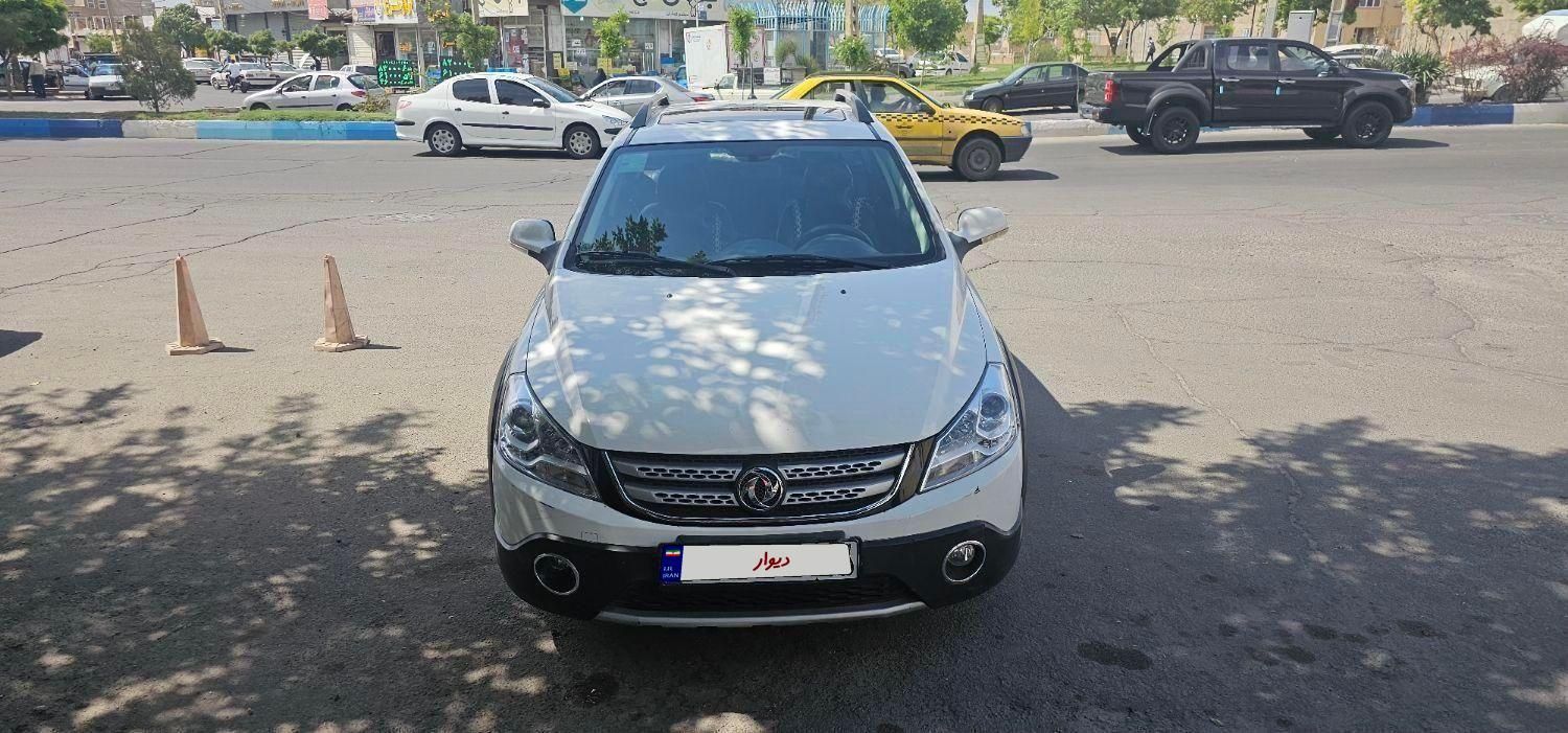 خودرو دانگ فنگ، H30 کراس آگهی ann_18728744
