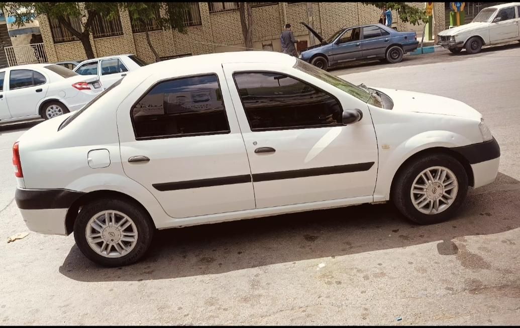 خودرو رنو، تندر 90 آگهی ann_18728770