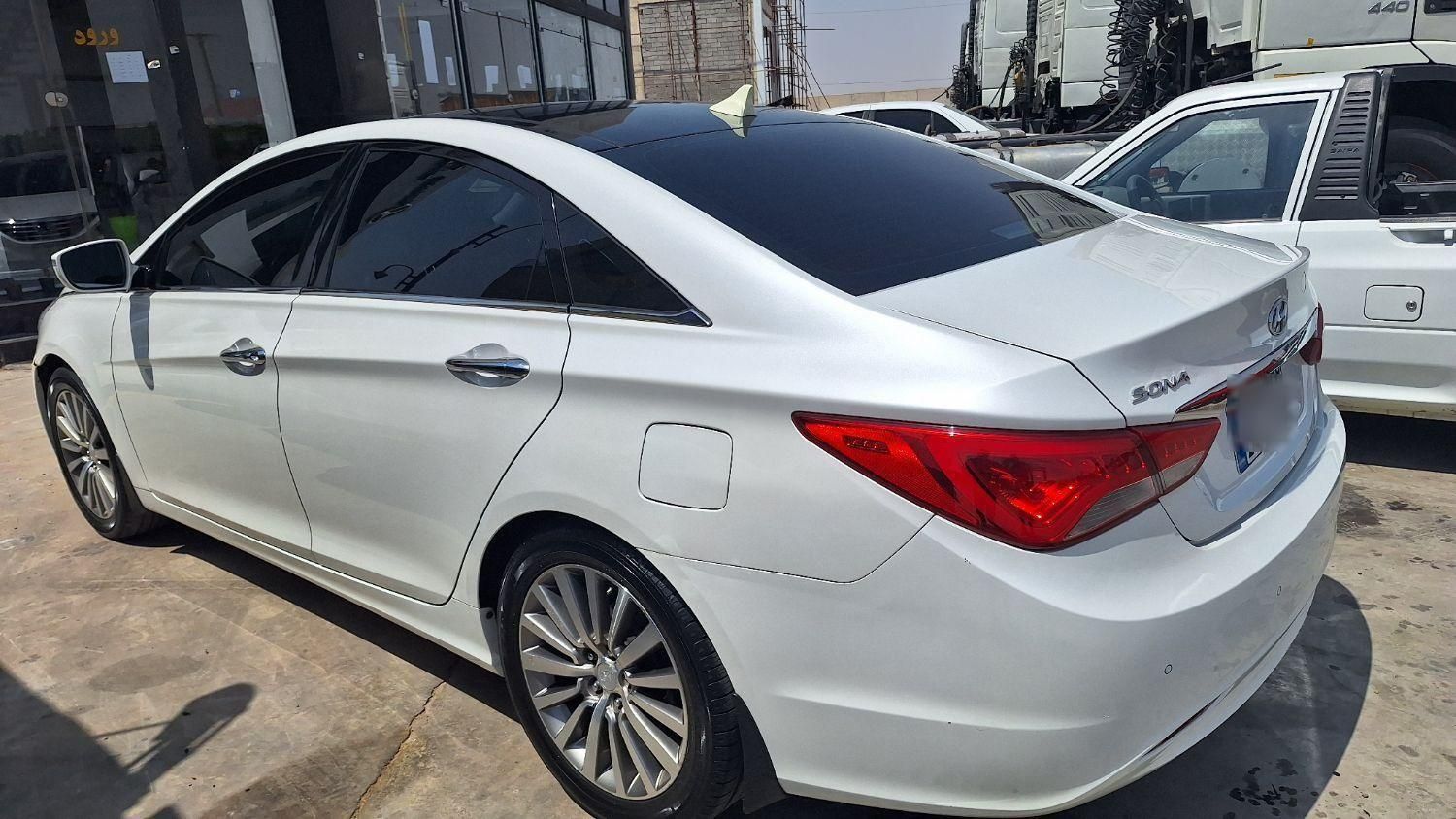 هیوندای سوناتا فول LF - 2015