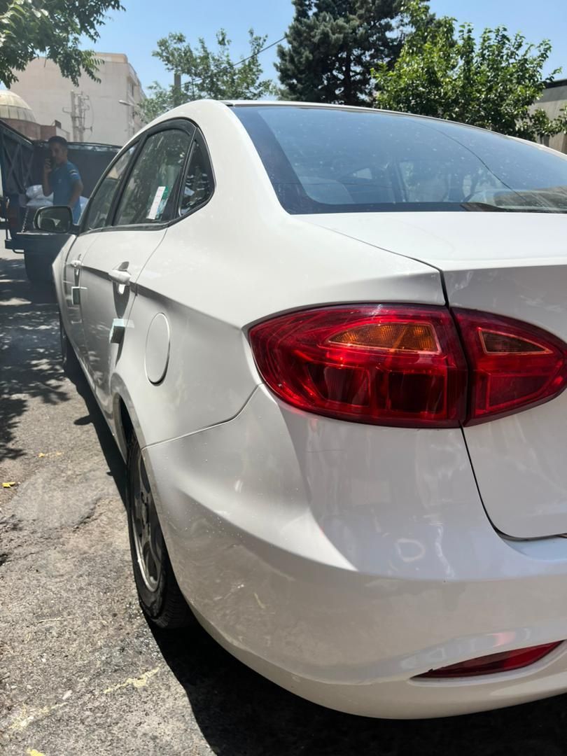 جک J4 اتوماتیک ساده - 1401