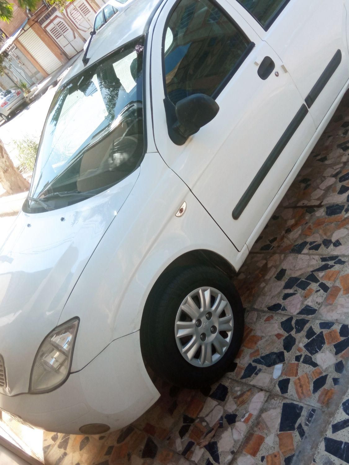 تیبا صندوق دار SX - 1395