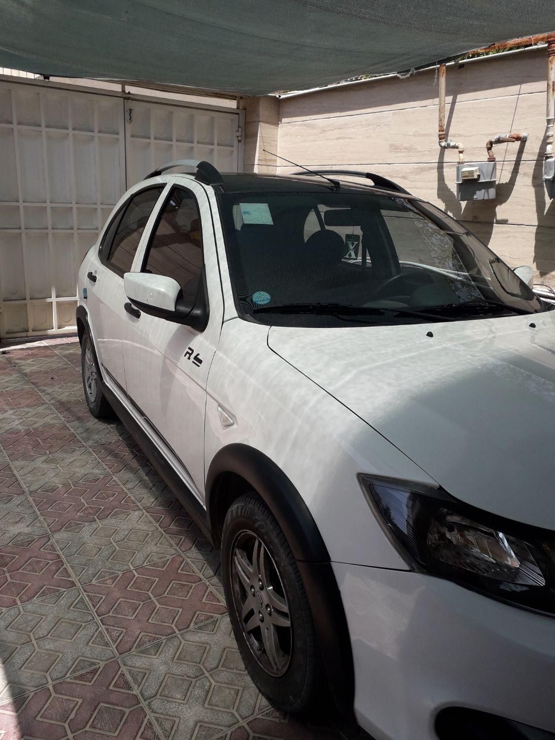 خودرو کوییک، R آگهی ann_18730477