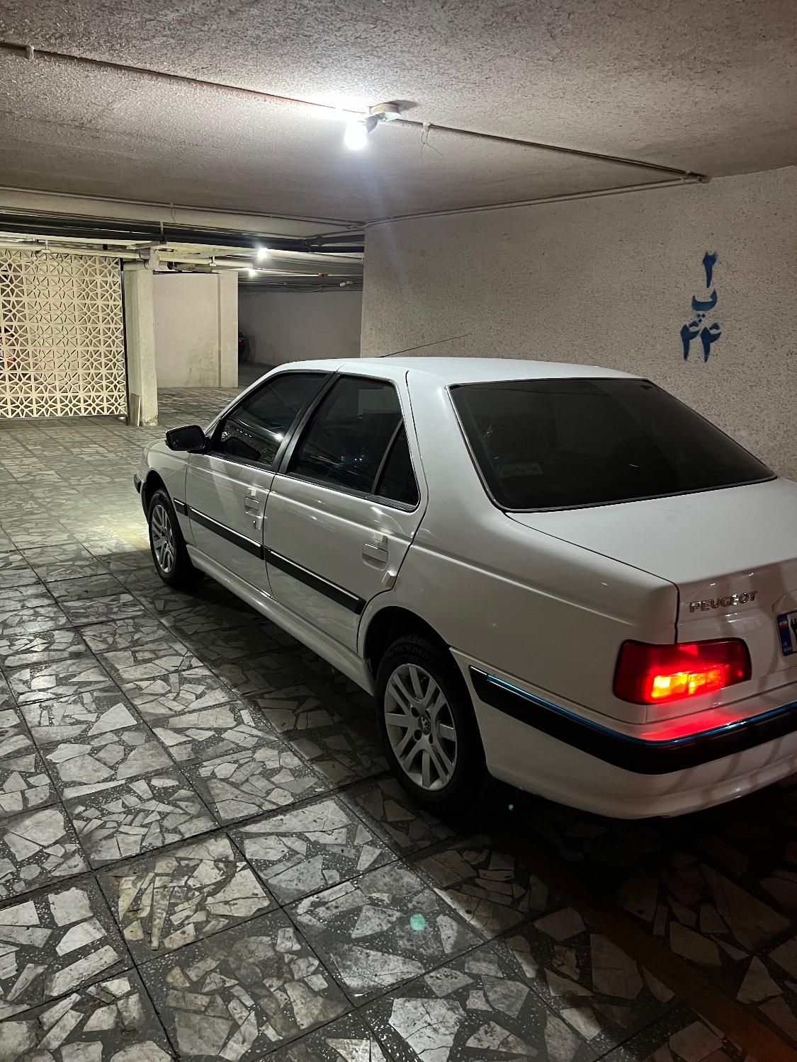 پژو پارس ELX-XU7P سفارشی - 1402