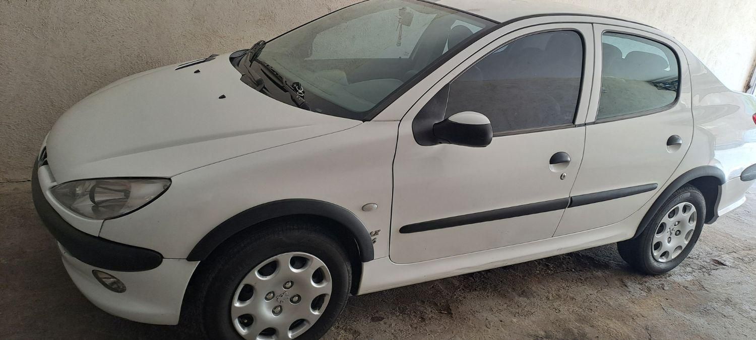 پژو ۲۰۶ صندوق دار v8 - 1393