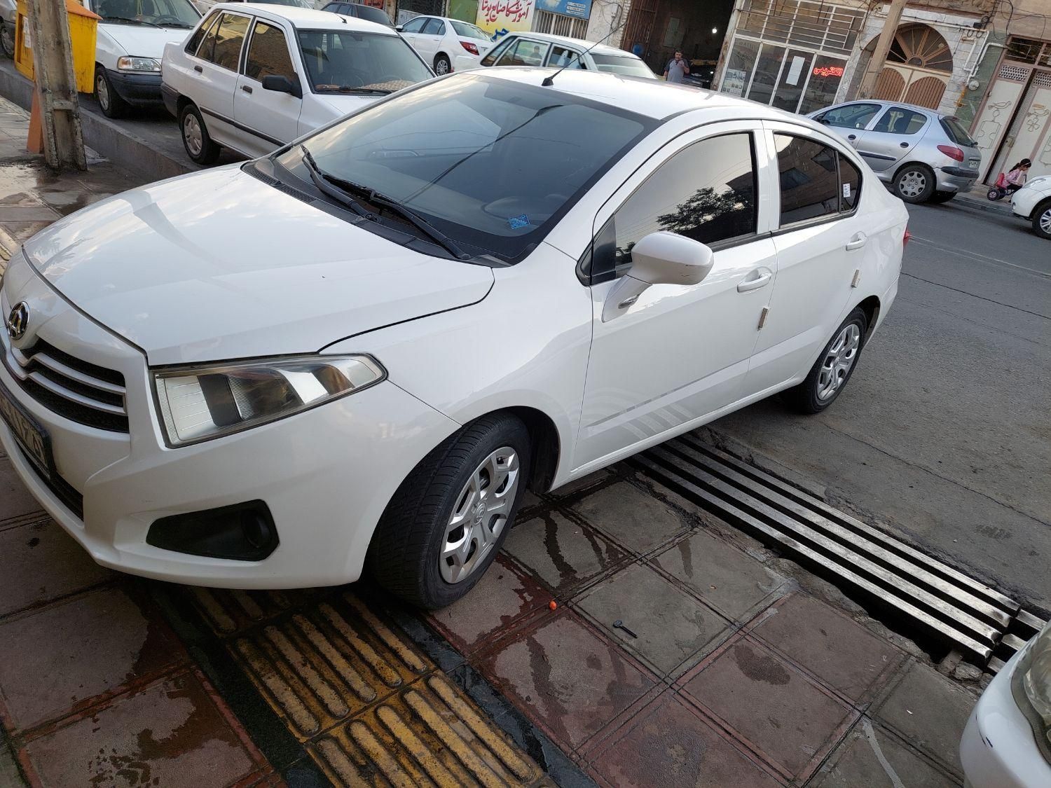 خودرو برلیانس، H230 آگهی ann_18731287