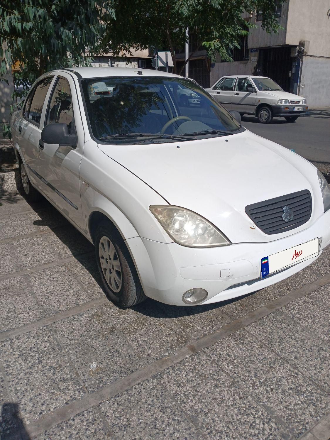 تیبا صندوق دار SX - 1396