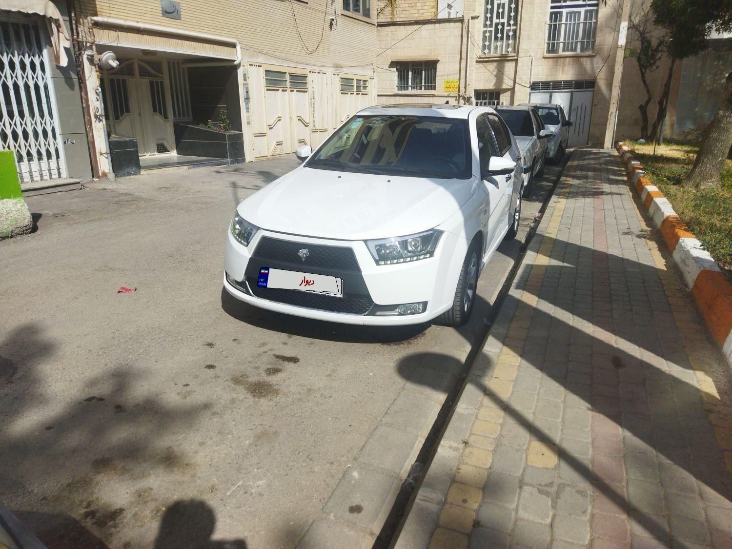 دنا پلاس توربو اتوماتیک - 1402