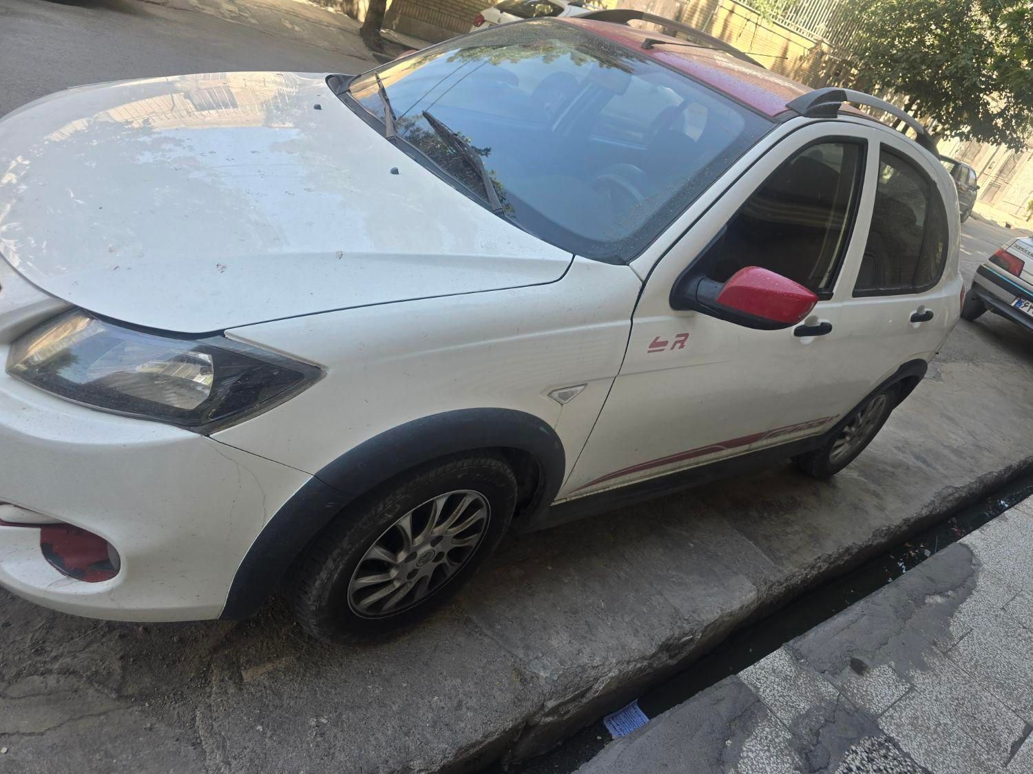 خودرو کوییک، R آگهی ann_18731862