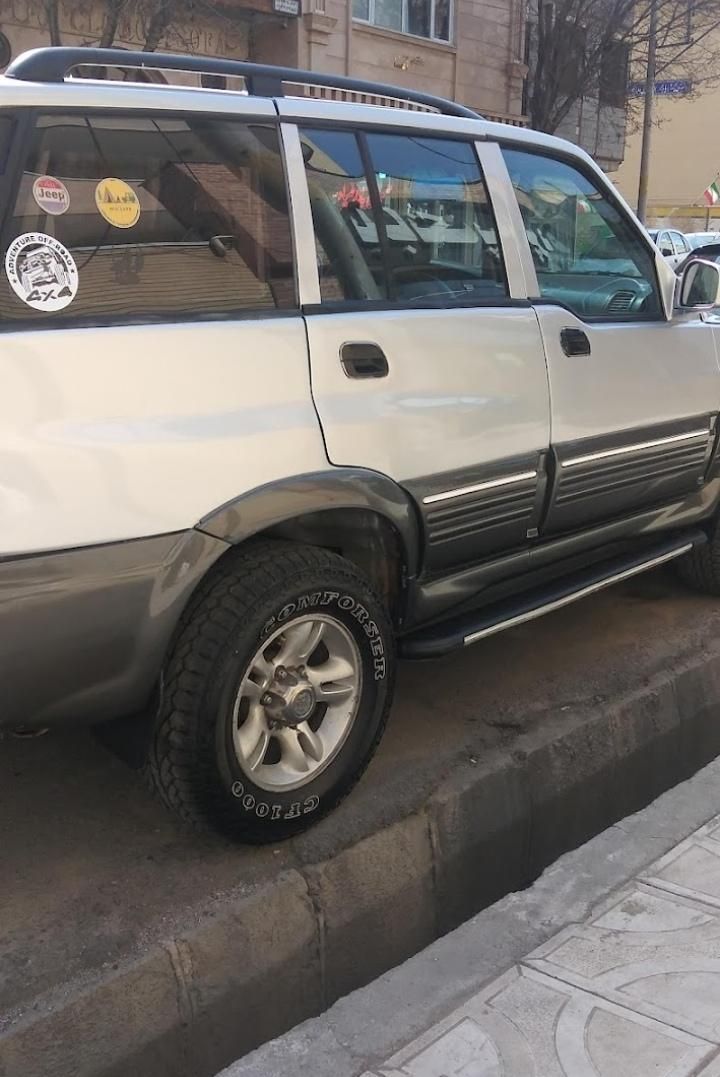 سانگ یانگ موسو دنده‌ای 3200 - 2004