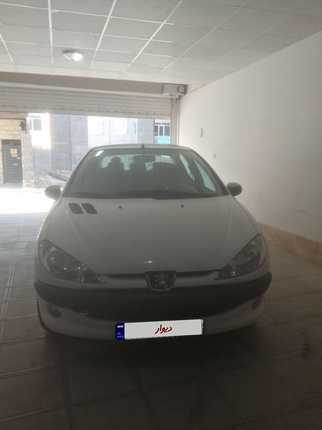 پژو ۲۰۶ صندوق دار v8 - 1394