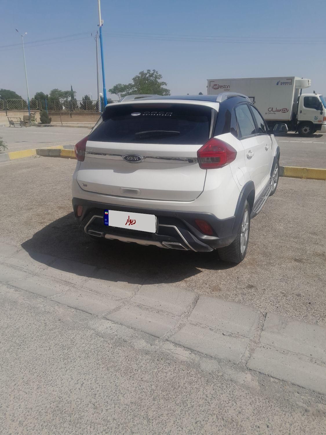 خودرو ام وی ام، X22 آگهی ann_18732929