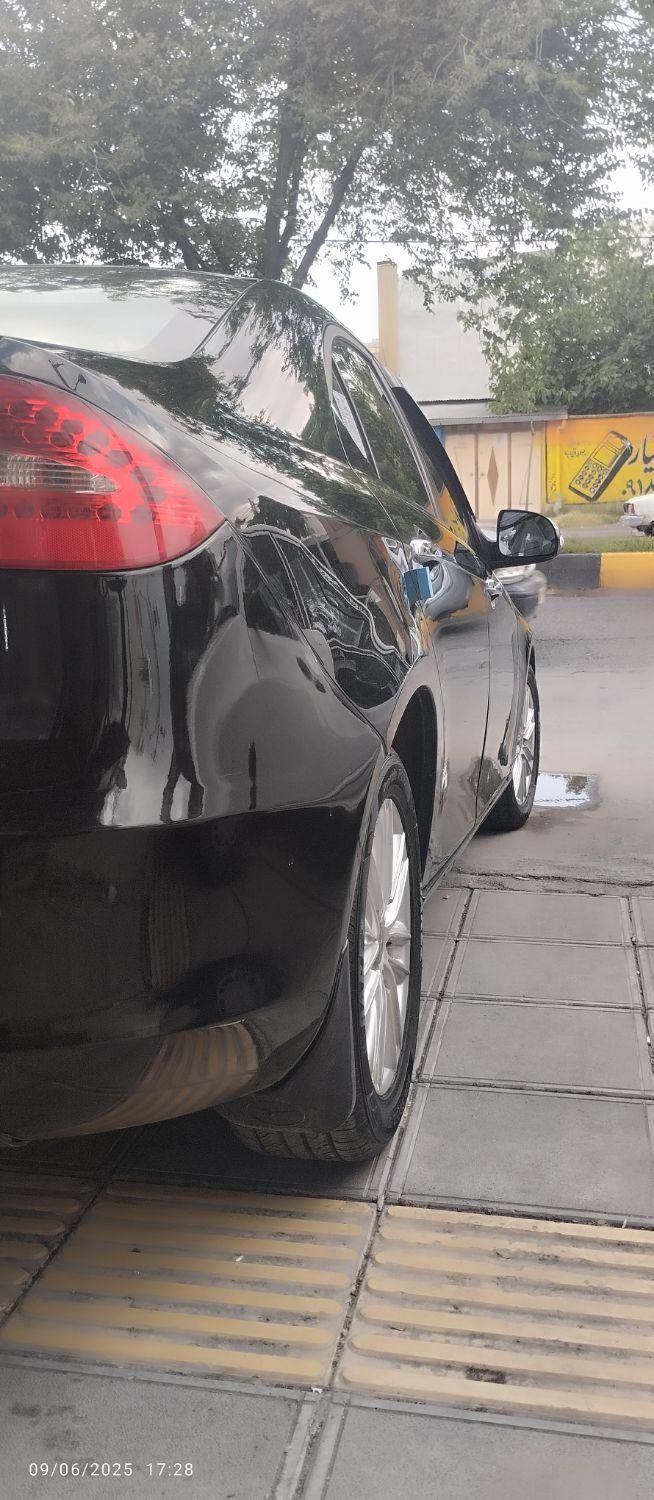 جک J5 اتوماتیک - 1394