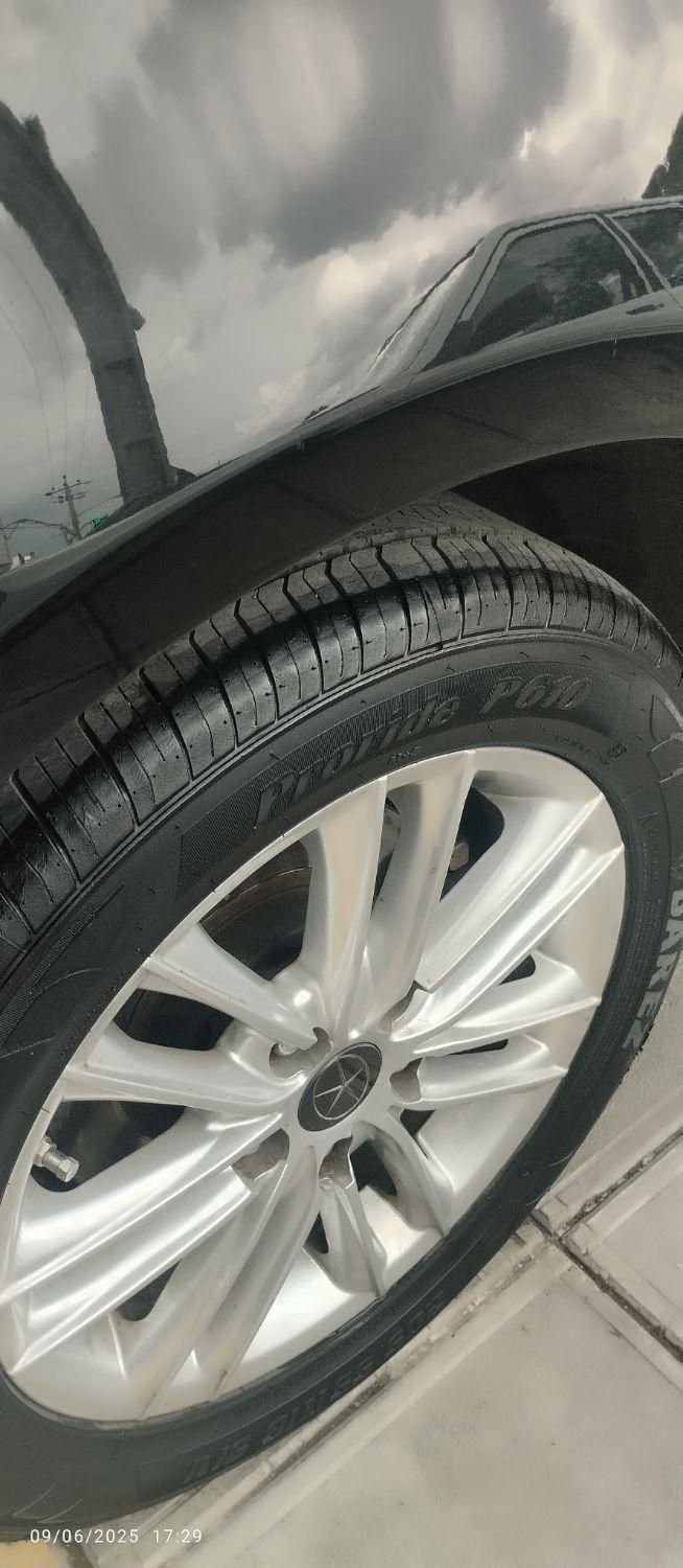 جک J5 اتوماتیک - 1394