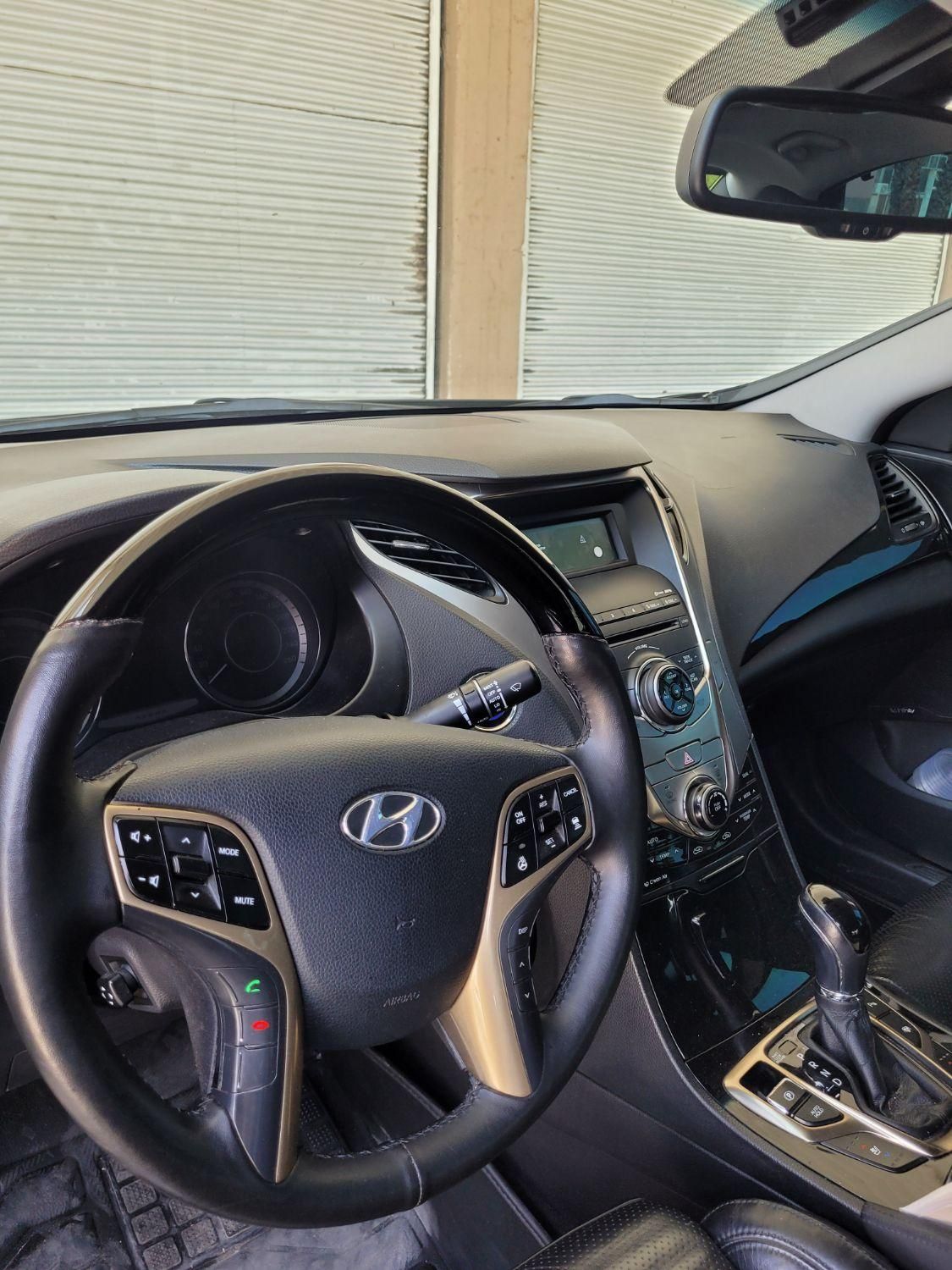 هیوندای آزرا (گرنجور) 3000cc - 2013