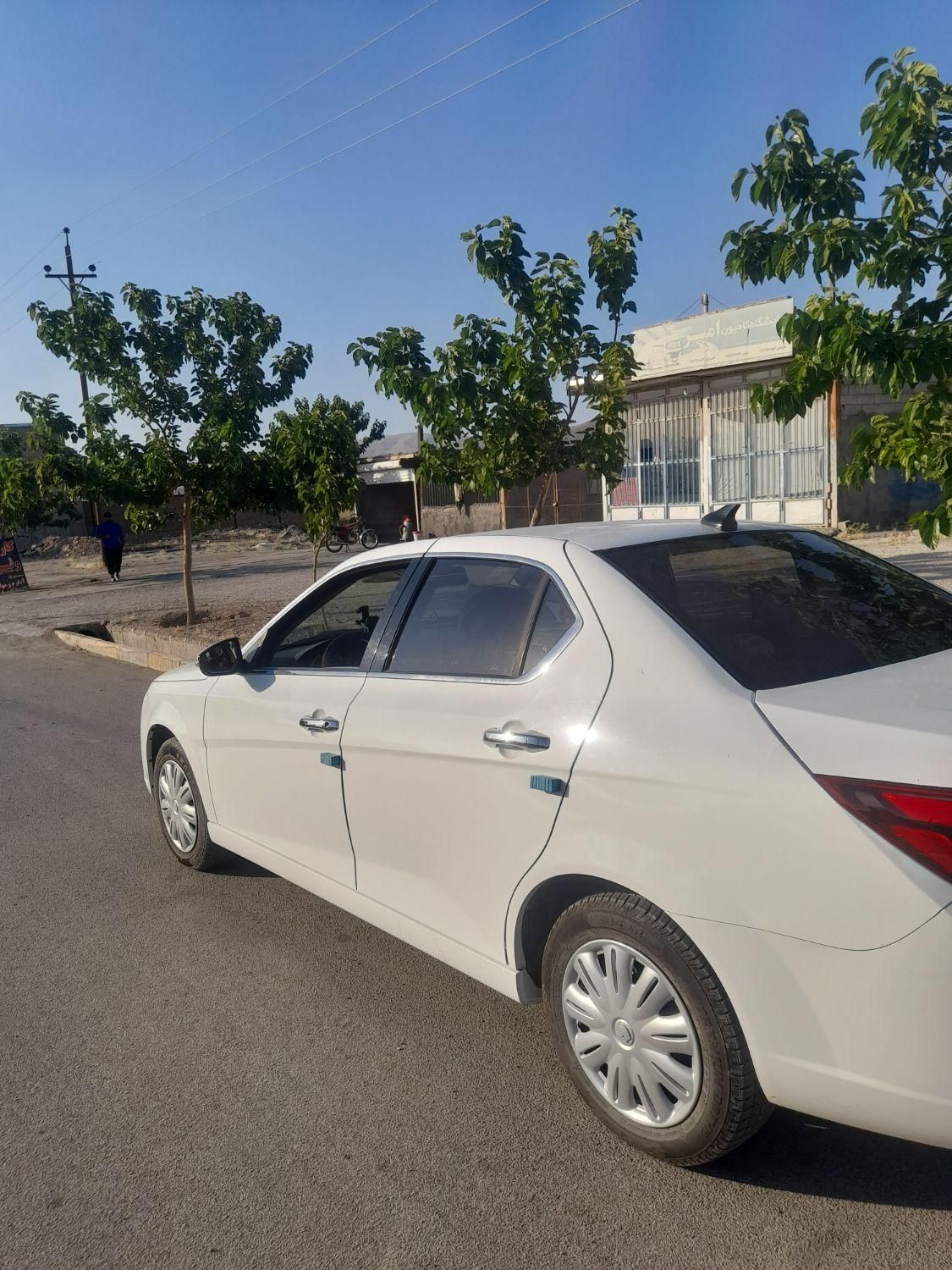 دنا پلاس تیپ ۱ دو ایربگ - 1402