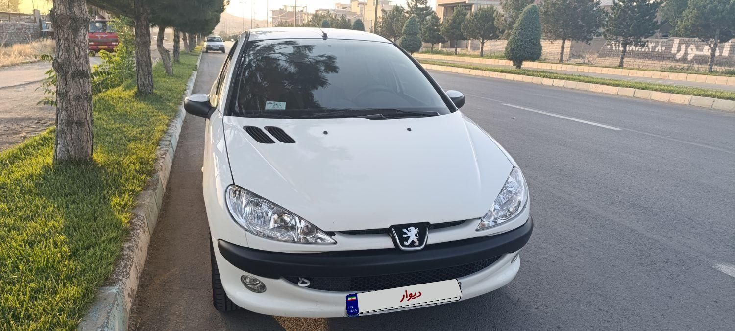 خودرو پژو، ۲۰۶ صندوق دار آگهی ann_18734287