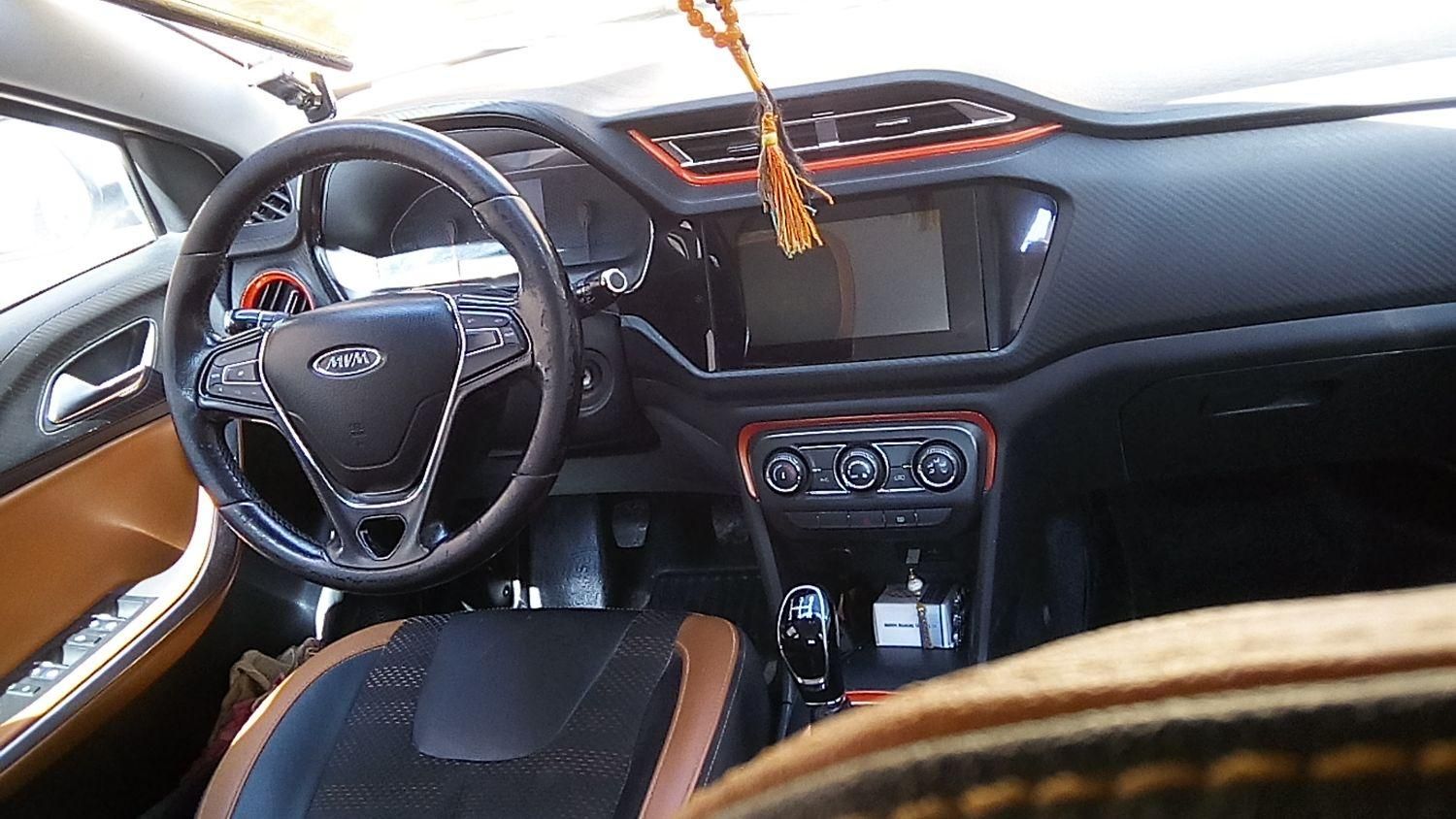 ام وی ام X22 دنده ای اسپرت اکسلنت - 1397
