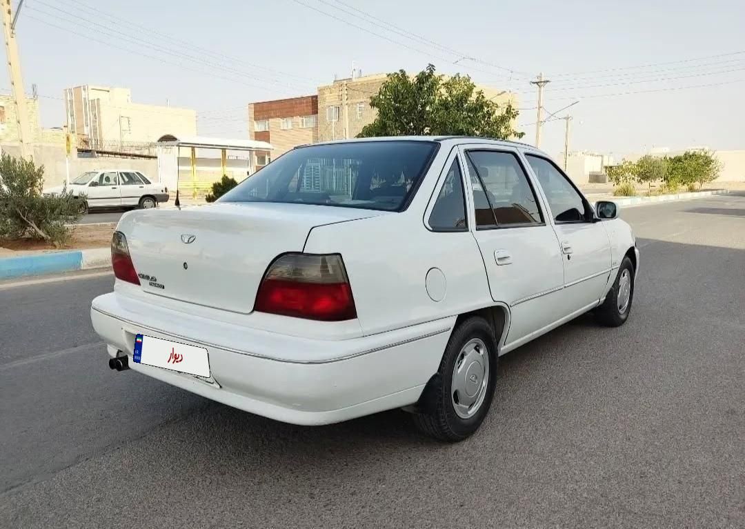 دوو سیلو سدان - 1380