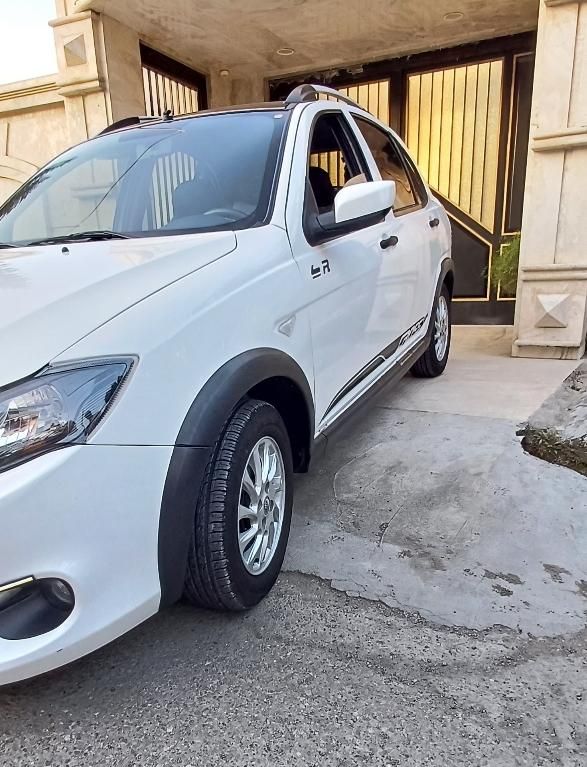 خودرو کوییک، R آگهی ann_18734804