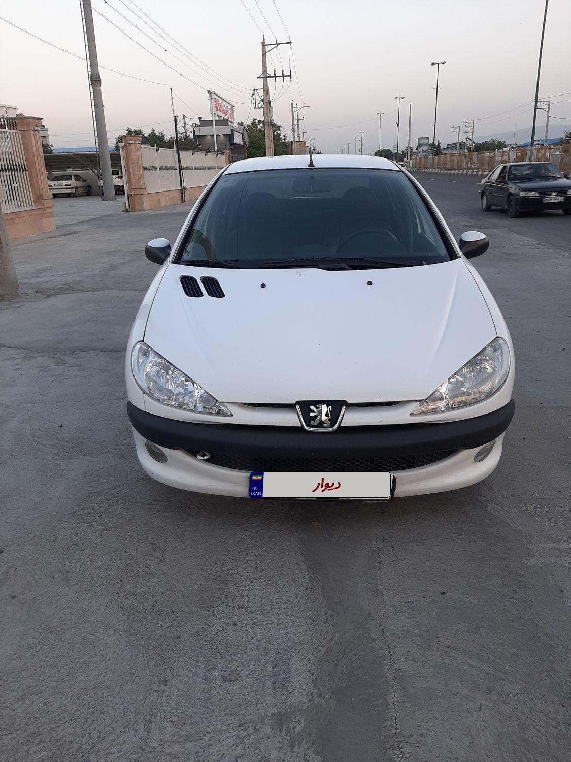 خودرو پژو، ۲۰۶ صندوق دار آگهی ann_18734875