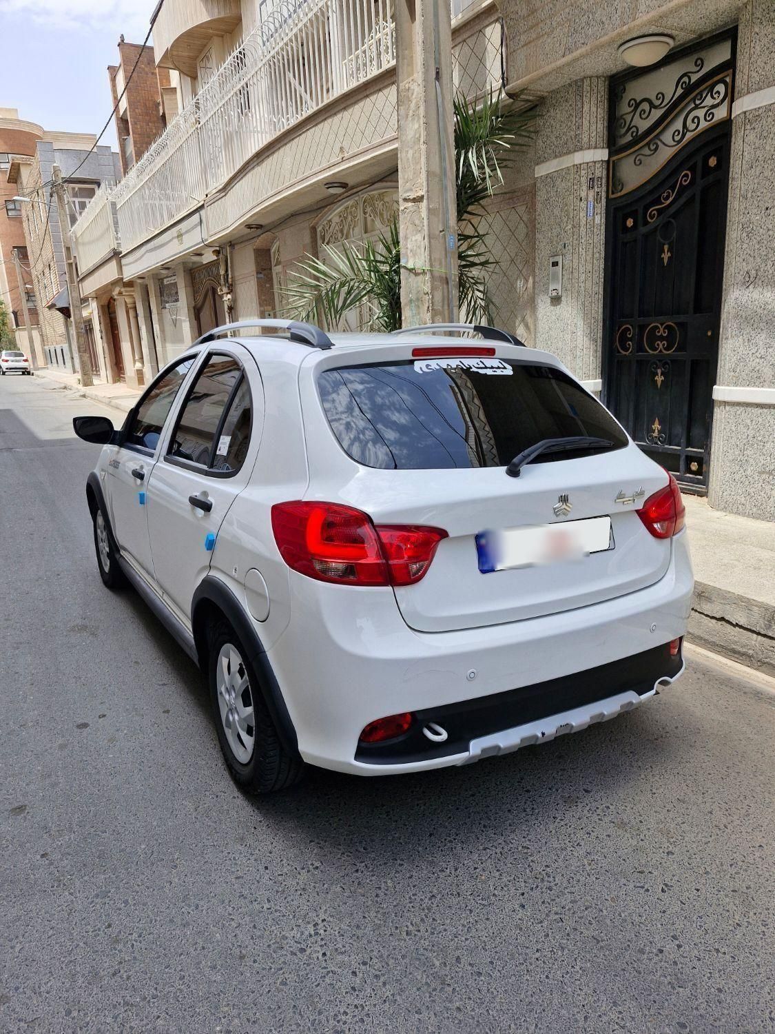خودرو کوییک، معمولی آگهی ann_18734930