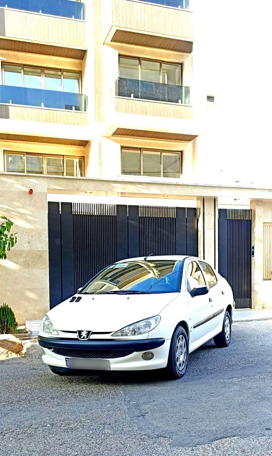 خودرو پژو، ۲۰۶ صندوق دار آگهی ann_18734953