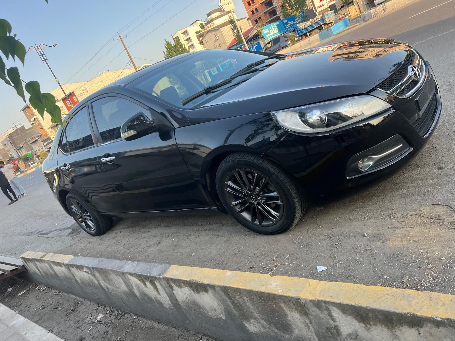 جک J5 اتوماتیک - 1394