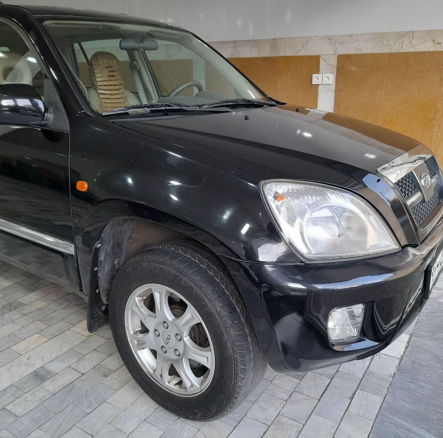 خودرو ام وی ام، X33 آگهی ann_18735316