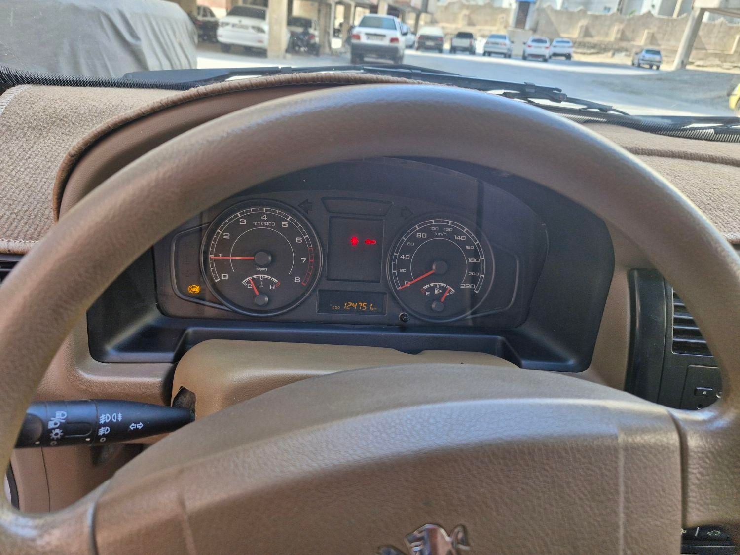 پژو 405 GLX - 1396