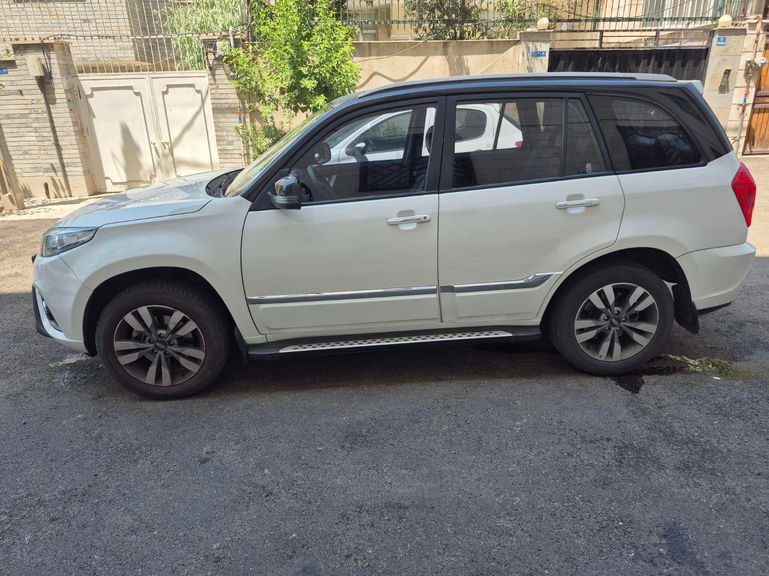 خودرو ام وی ام، X33 S آگهی ann_18735373