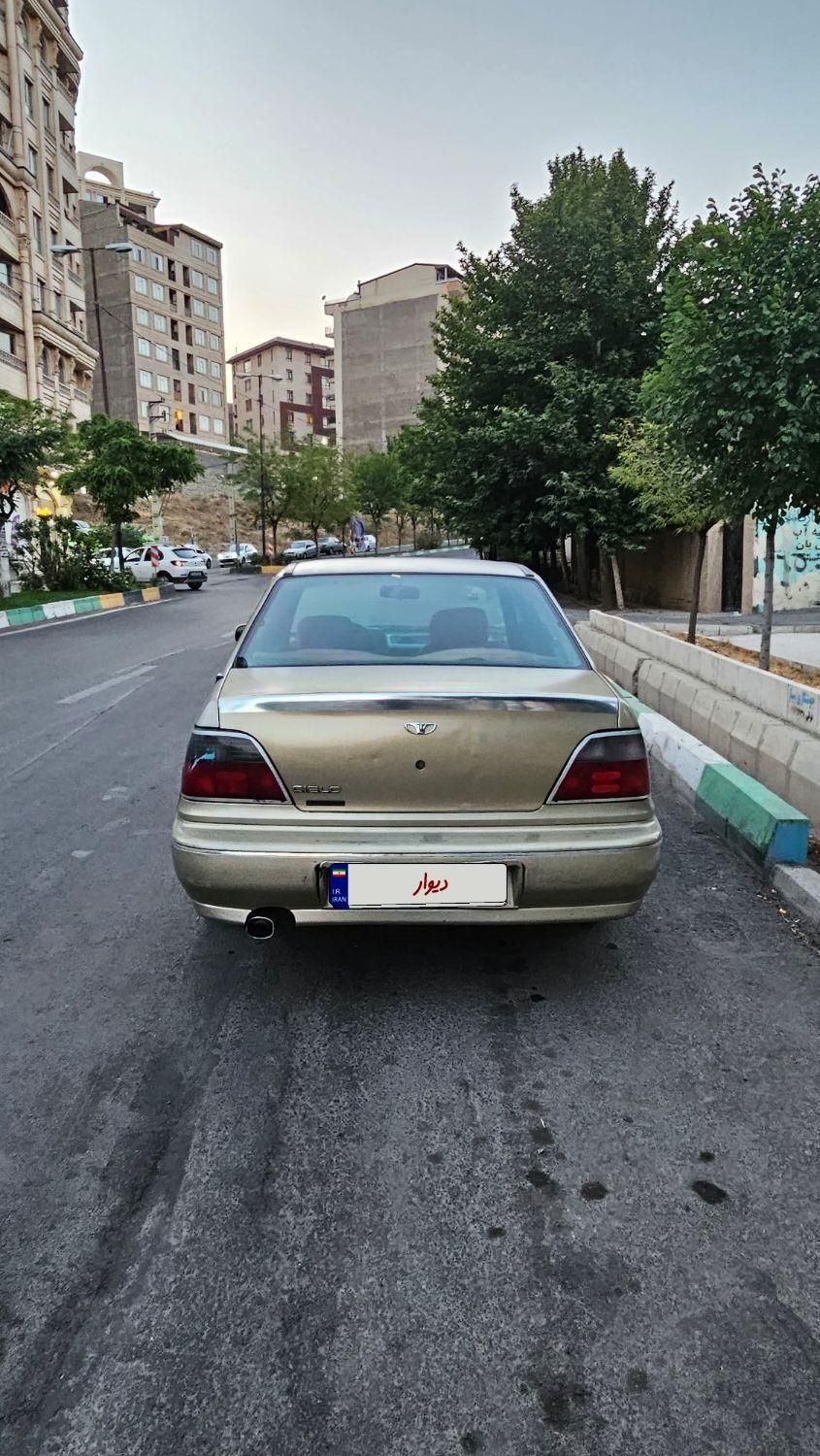 دوو سیلو سدان - 1382