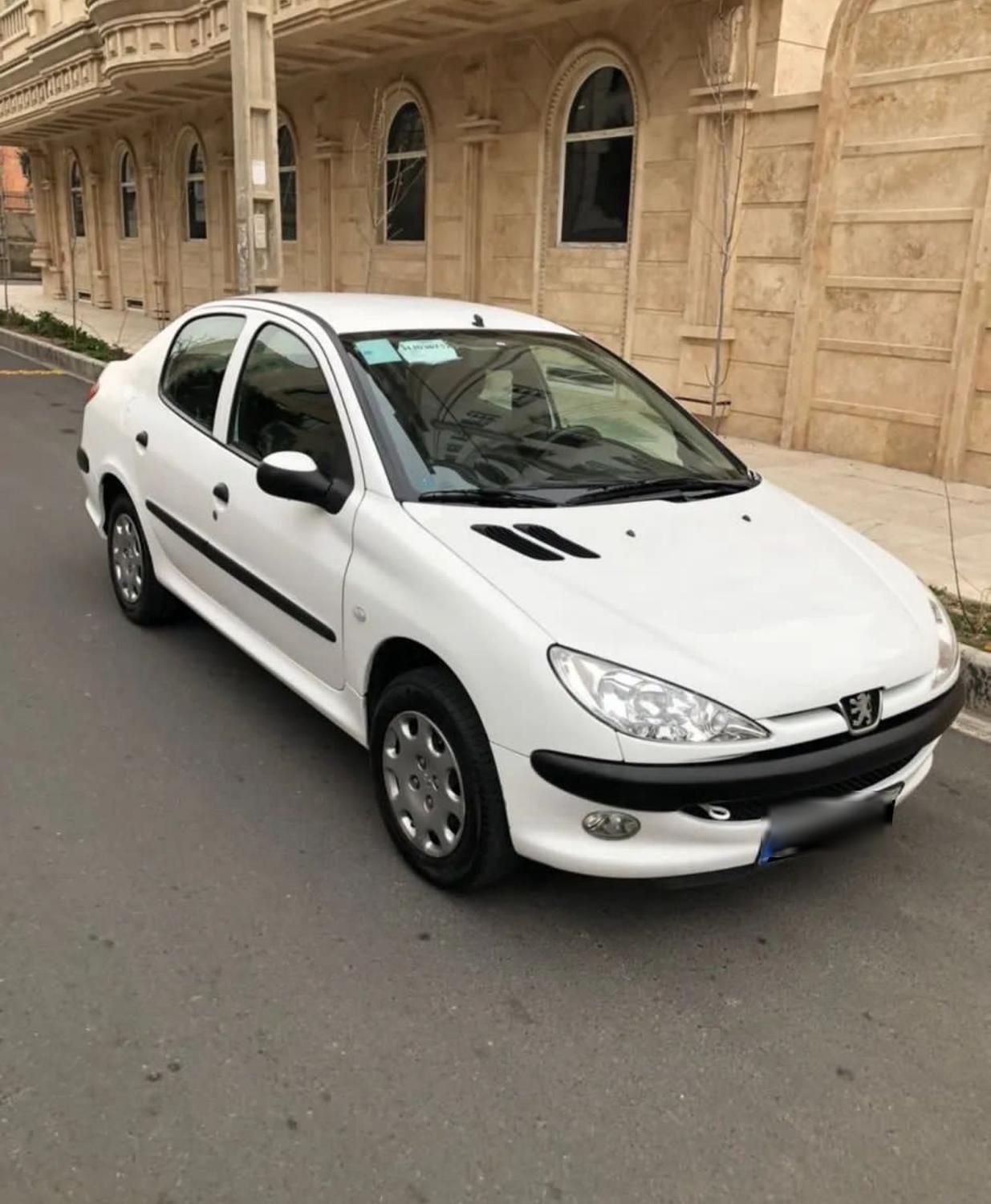 پژو ۲۰۶ صندوق دار v8 - 1390