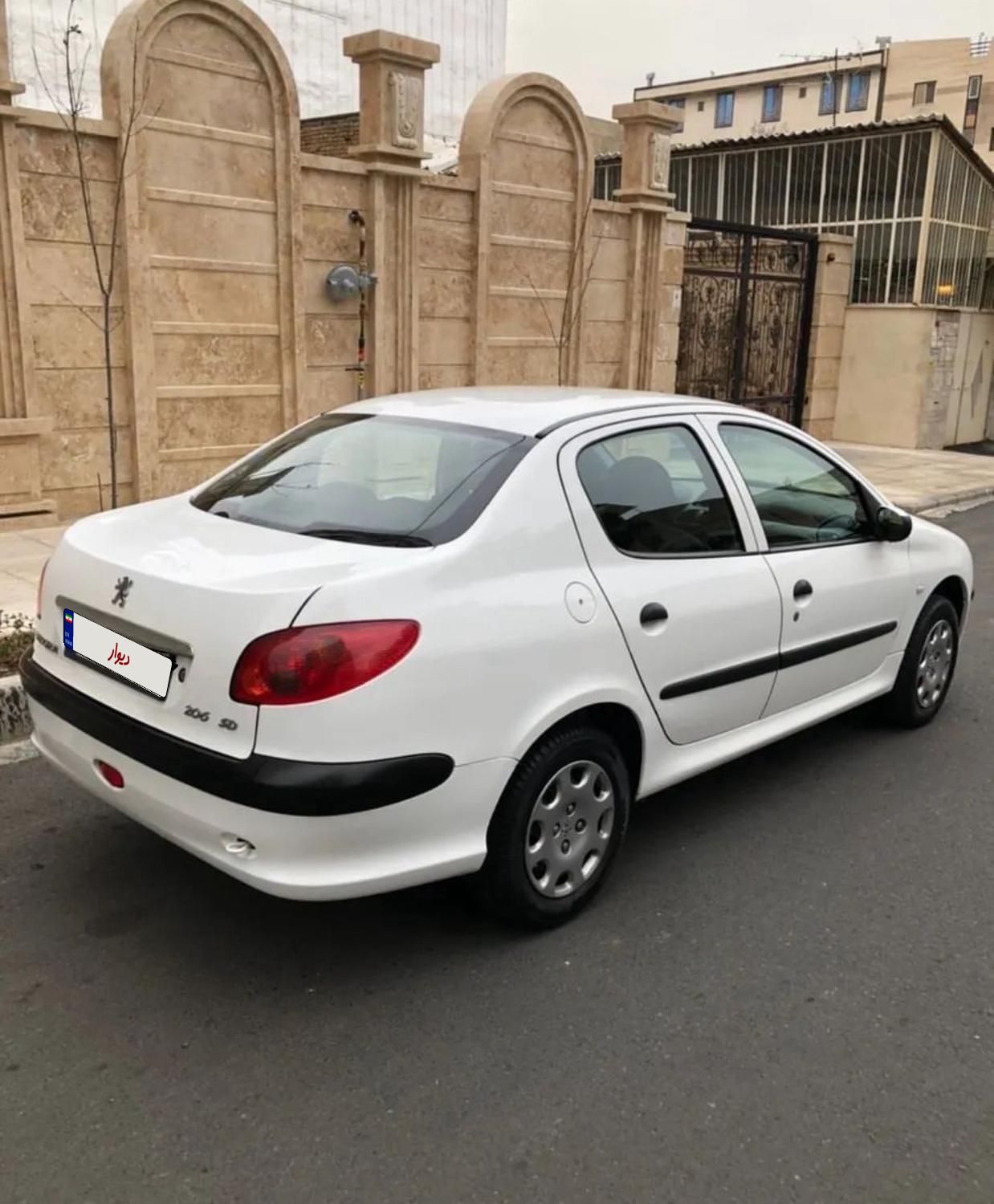 پژو ۲۰۶ صندوق دار v8 - 1390